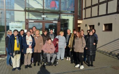 Wyjazd do kina na „Zamach na papieża”